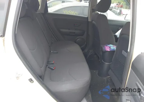 2012 Kia Soul z USA, uszkodzony, nr VIN KNDJT2A53C7464171